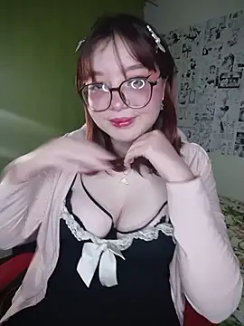Snapshot of Michi_sauria1 chatting on May 23, 8:46 am Michi sauria1 online show from May 23, 8:46 am