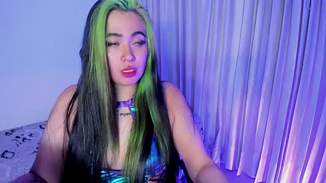 Lilith Zenith  online show from November 30, 4:24 am