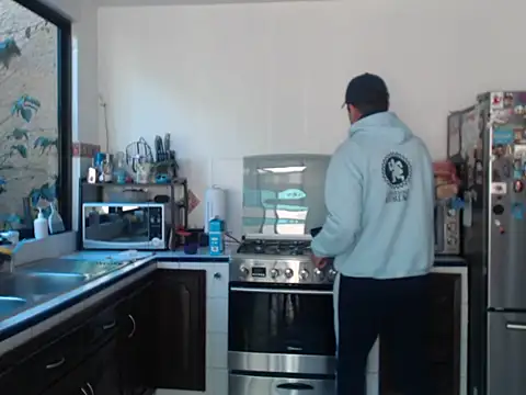 yayo 33 online show from November 24, 4:40 pm