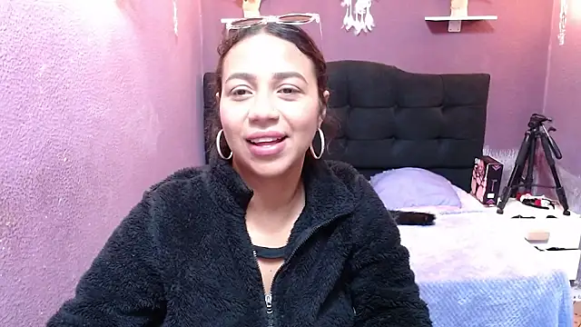 monika 256 online show from December 17, 1:05 pm