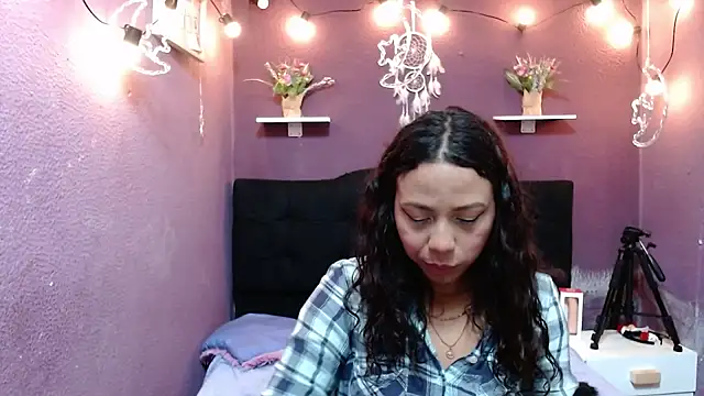 monika 256 online show from December 3, 1:43 pm