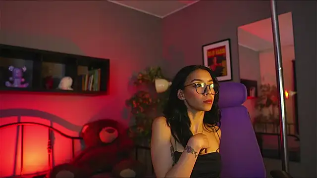 Snapshot of aura_Soul_ chatting on November 7, 4:39 am aura Soul online show from November 7, 4:39 am