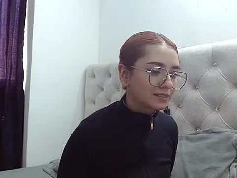 Carolinapinnkman online show from November 25, 7:47 pm