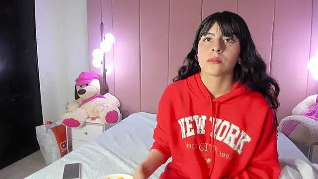 yinyang luar online show from December 20, 8:55 pm