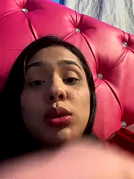 Chiquinquira3 online show from November 21, 5:39 am