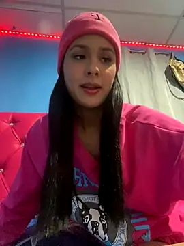 Chiquinquira3 online show from November 23, 4:44 am