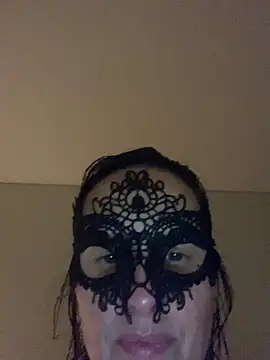 massagistahotbrunette online show from March 2, 9:55 pm