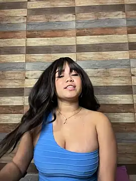 LoliitaBennett online show from February 1, 2:10 am