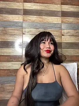 LoliitaBennett online show from February 8, 12:30 am