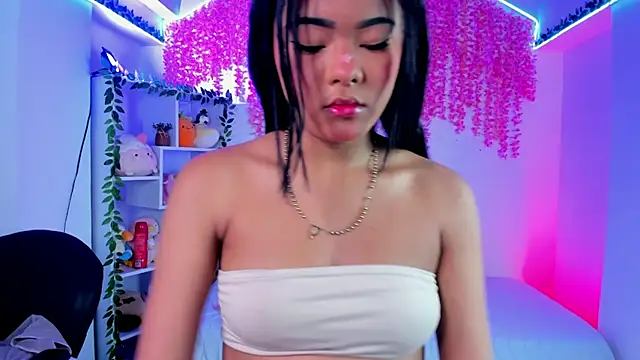  hanna sky online show from March 24, 6:30 pm