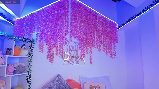  hanna sky online show from November 28, 5:24 pm