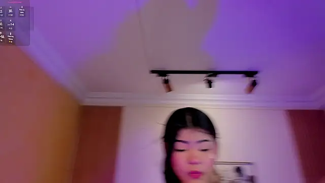 Snapshot of _hanna_sky chatting on July 10, 6:30 pm hanna sky online show from July 10, 6:30 pm