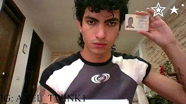 axel love13 online show from February 26, 9:15 pm