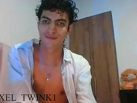 axel love13 online show from November 9, 9:52 pm