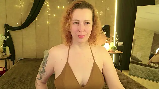 Evie Berret online show from May 19, 9:00 pm