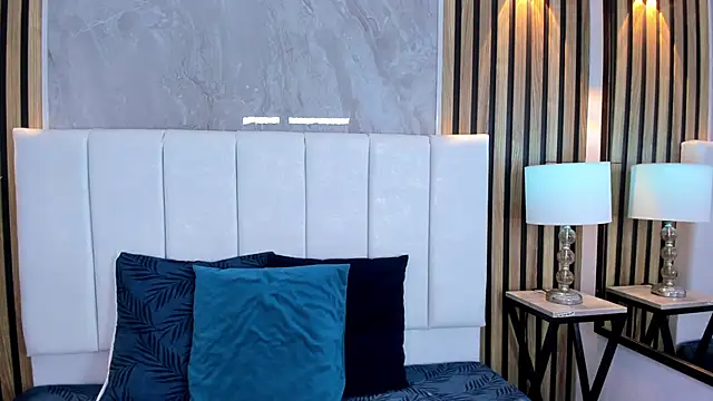 Carlotta de velour online show from November 25, 1:06 am