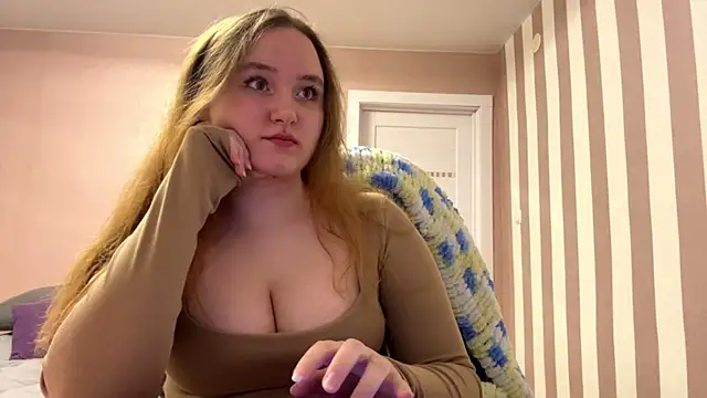 BabyBlissxx online show from April 1, 9:56 pm