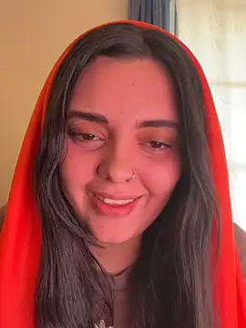 candicewest  online show from February 6, 4:36 pm