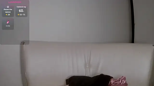 Snapshot of katherine-smill chatting on July 12, 9:54 am katherine-smill online show from July 12, 9:54 am