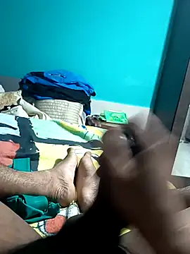 Loquillopajero online show from February 13, 12:27 pm