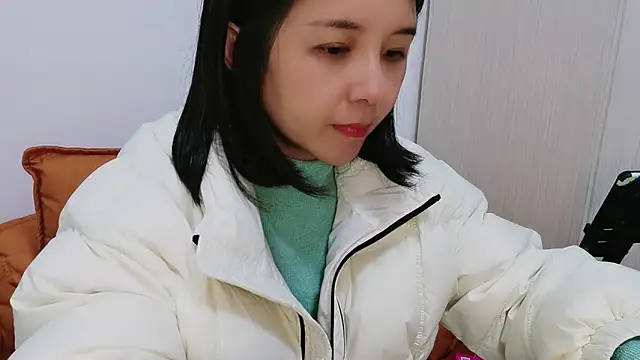 Snapshot of Wanwan61 chatting on March 4, 10:01 am Wanwan61 online show from March 4, 10:01 am