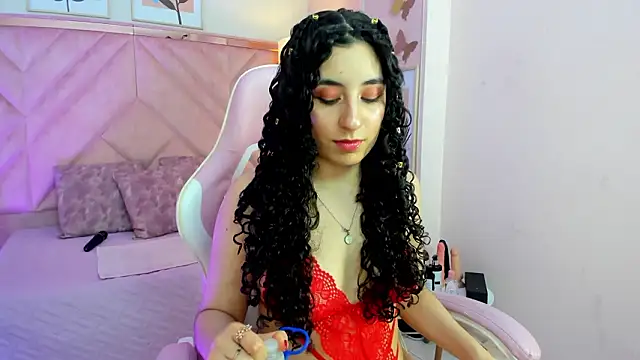 DemiJones  online show from February 4, 2:50 am