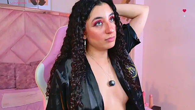 DemiJones  online show from May 2, 4:18 am