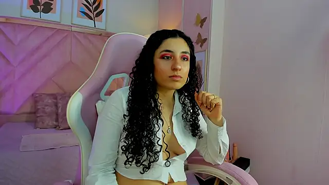 DemiJones  online show from February 7, 3:03 am