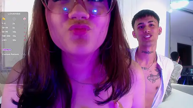 Aitana valverde online show from November 6, 7:51 pm