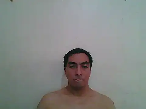 Snapshot of Cassanova182 chatting on November 17, 12:14 am Cassanova182 online show from November 17, 12:14 am