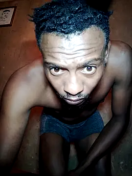 Snapshot of Capsuleeee chatting on November 9, 7:18 pm Capsuleeee online show from November 9, 7:18 pm