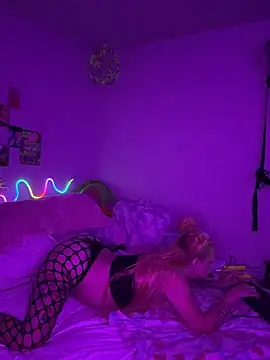 GemmaJustice1127 online show from July 16, 6:38 pm