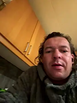 miguel910921 online show from January 11, 4:25 pm