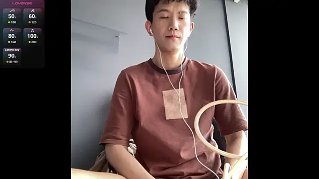 CouplingCry online show from June 12, 5:16 am