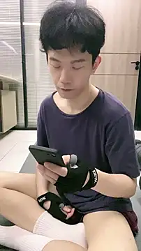 CouplingCry online show from June 14, 1:23 pm
