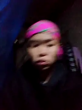 Snapshot of Mabel-122 chatting on November 8, 1:42 am Mabel-122 online show from November 8, 1:42 am