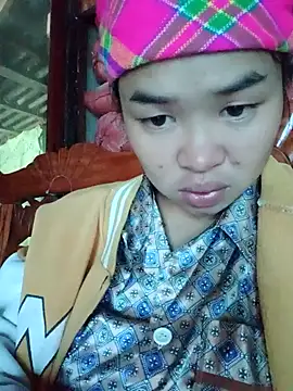 Snapshot of Mabel-122 chatting on November 10, 2:49 am Mabel-122 online show from November 10, 2:49 am