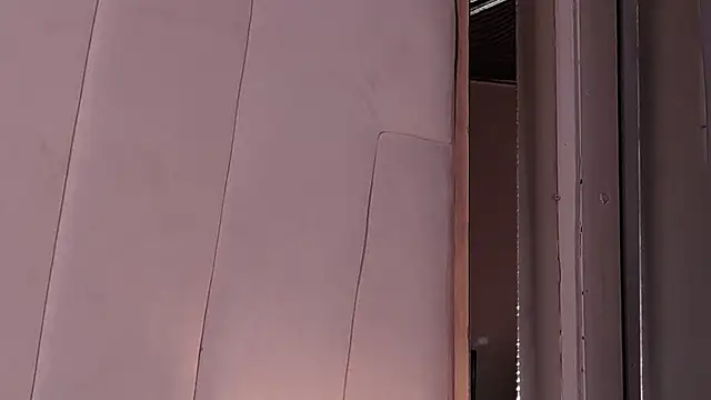 LannyShell online show from April 12, 10:40 am