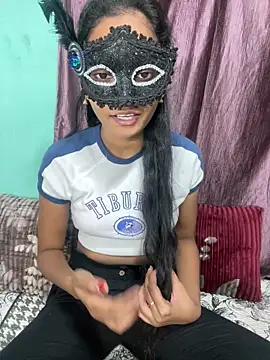 leenaboyxh online show from December 17, 3:17 pm