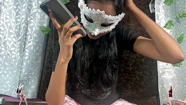 leenaboyxh online show from January 11, 10:55 am