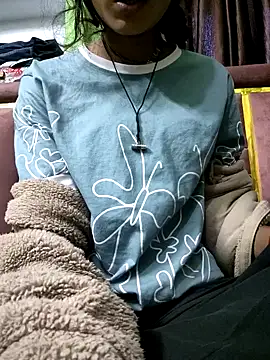 Snapshot of Hasinaji chatting on November 7, 3:55 am Hasinaji online show from November 7, 3:55 am