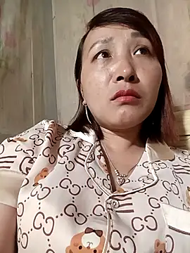 Missa-kute20 online show from March 1, 6:13 am