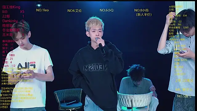 AAA-winner online show from April 13, 5:33 am