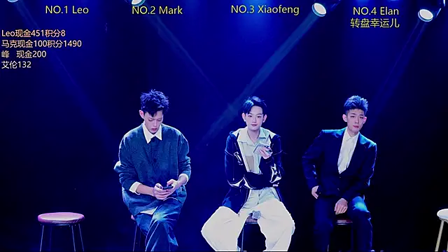 AAA-winner online show from November 29, 4:23 am