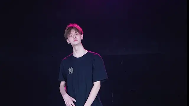 AAA-winner online show from April 3, 5:14 am