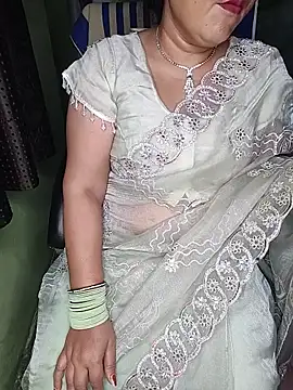 indian Teena Bhabhi online show from May 17, 7:30 am