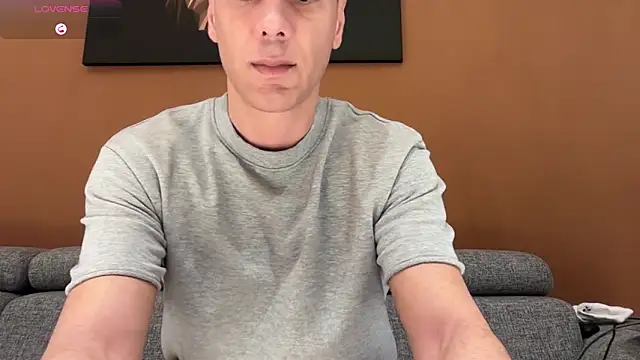 marcoo x online show from December 3, 12:48 pm