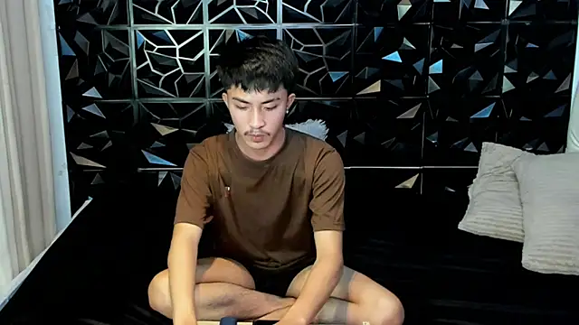 Urloverhardcock online show from May 5, 10:40 am