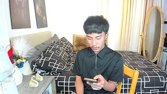 Urloverhardcock online show from April 7, 9:11 am