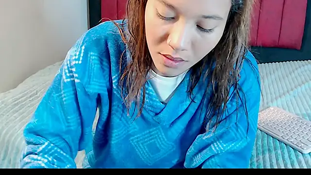 AMARYXS online show from November 28, 10:37 am